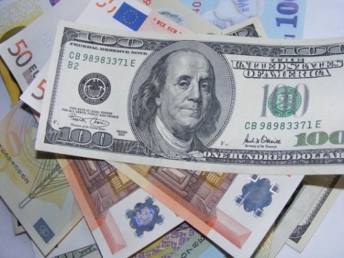 Money-Euro-USD-LEi-3295-1421300077[1]